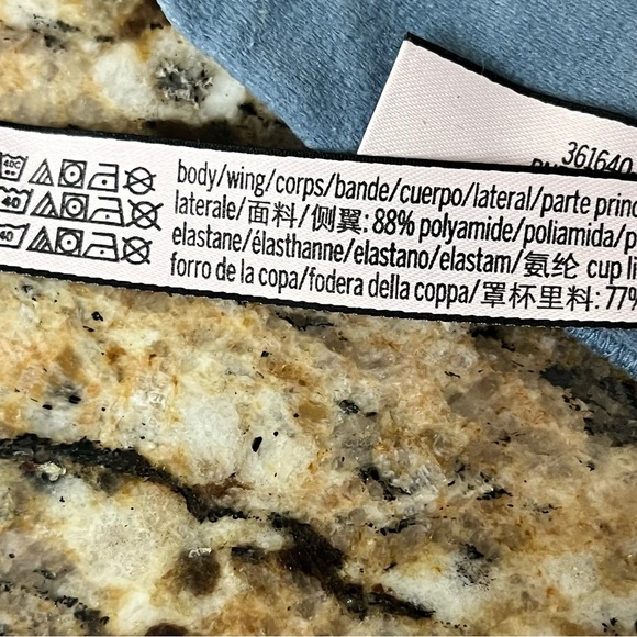 Victoria's Secret Blue Lace Halter Bralette Triangle Top Festival Lingerie XS - Picture 5 of 11